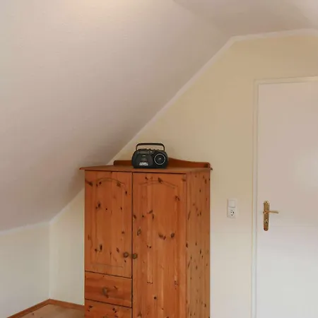 Apartment Drei Rosen 4 *