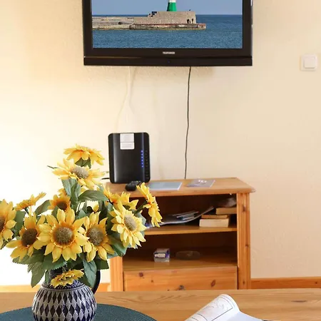 Apartment Drei Rosen 4 *